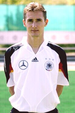 Mejores Futbolistas Del Mundo: * MIROSLAV KLOSE